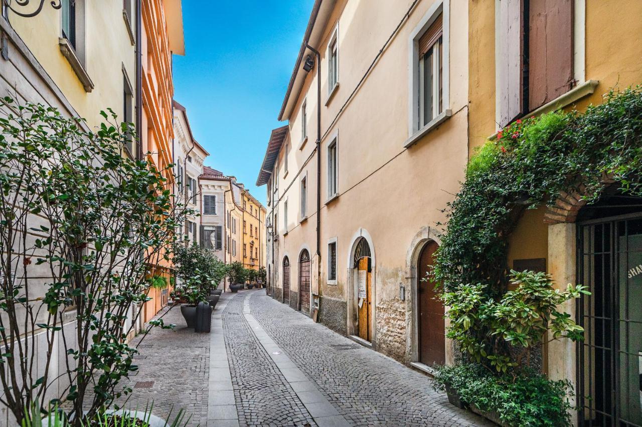 Il Lago Apartments By Wonderful Italy Salò Exterior foto